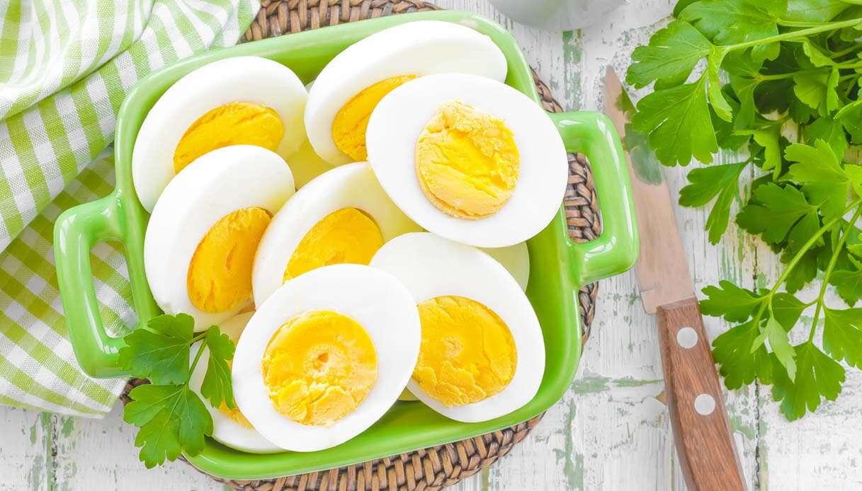 Uova sode a colazione per dimagrire