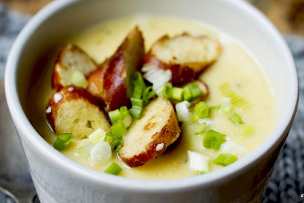 Zuppa tra le ricette con patate lesse avanzate